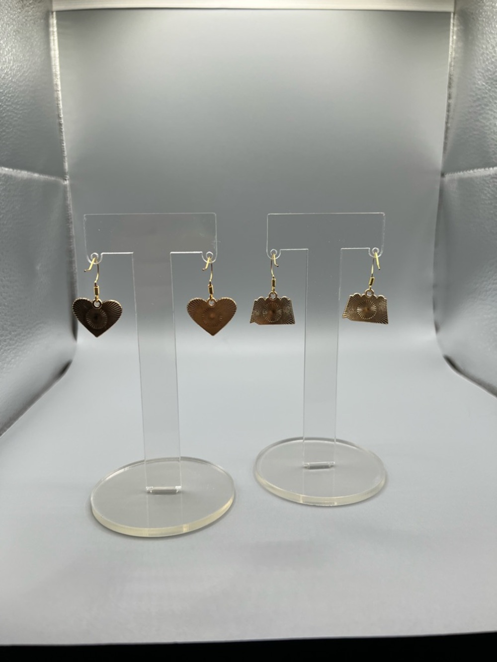 Mother’s Day Charm Earrings - Handmade #E0303C - Picture 4 of 4